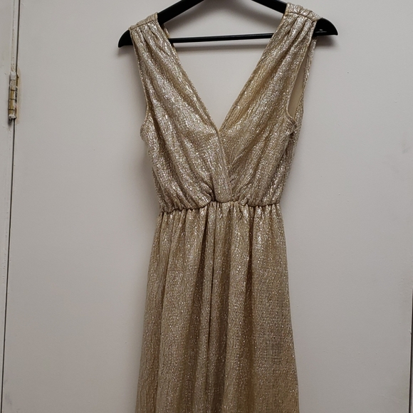 Lulus Dress gold fabric - Picture 8 of 13